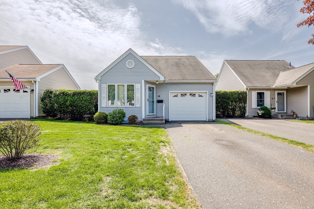 Property Photo: 19 Alvord Pl 19 MA 01075