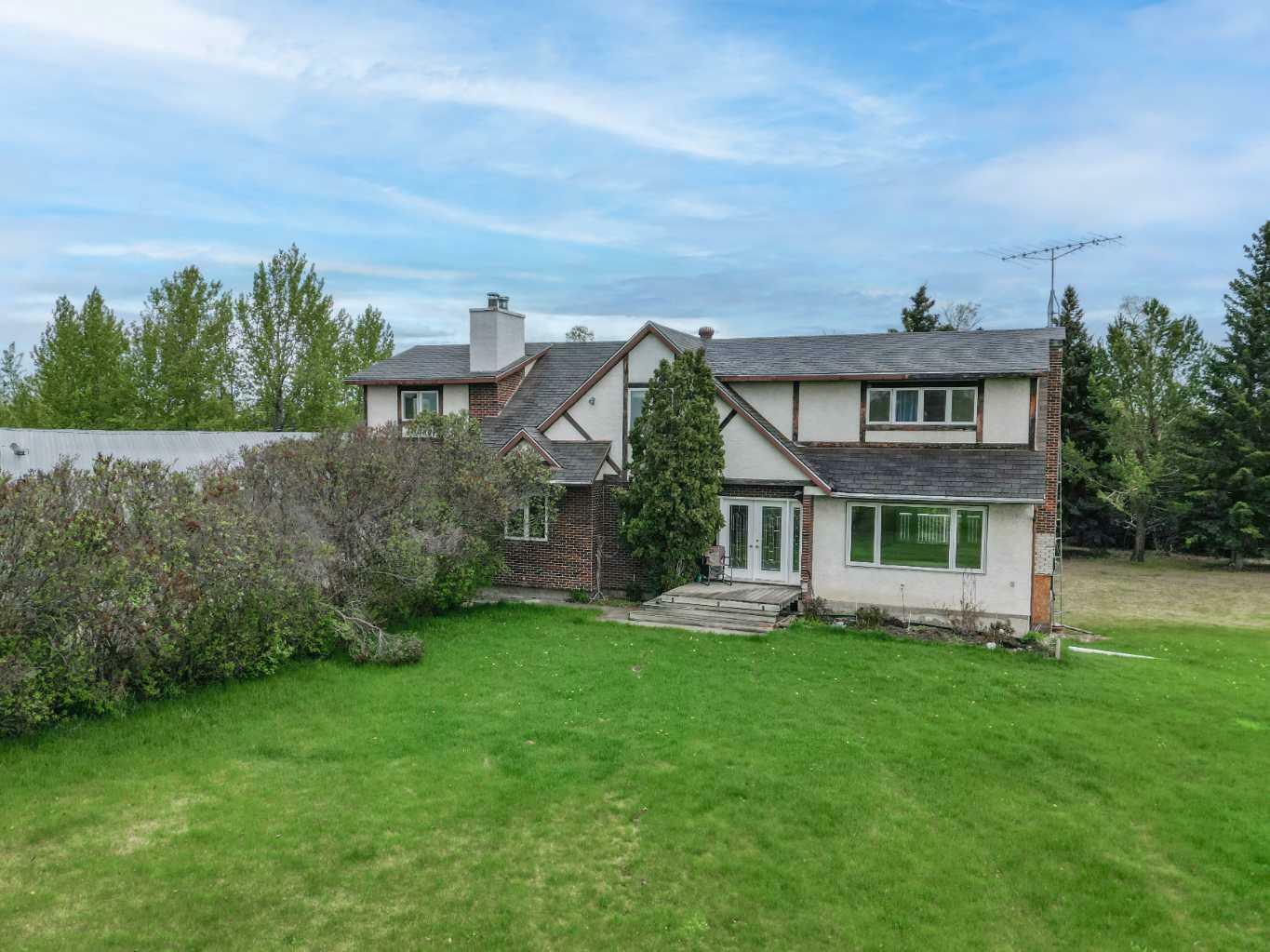 13058 Highway 611  Bluffton AB T0C 0M0 photo