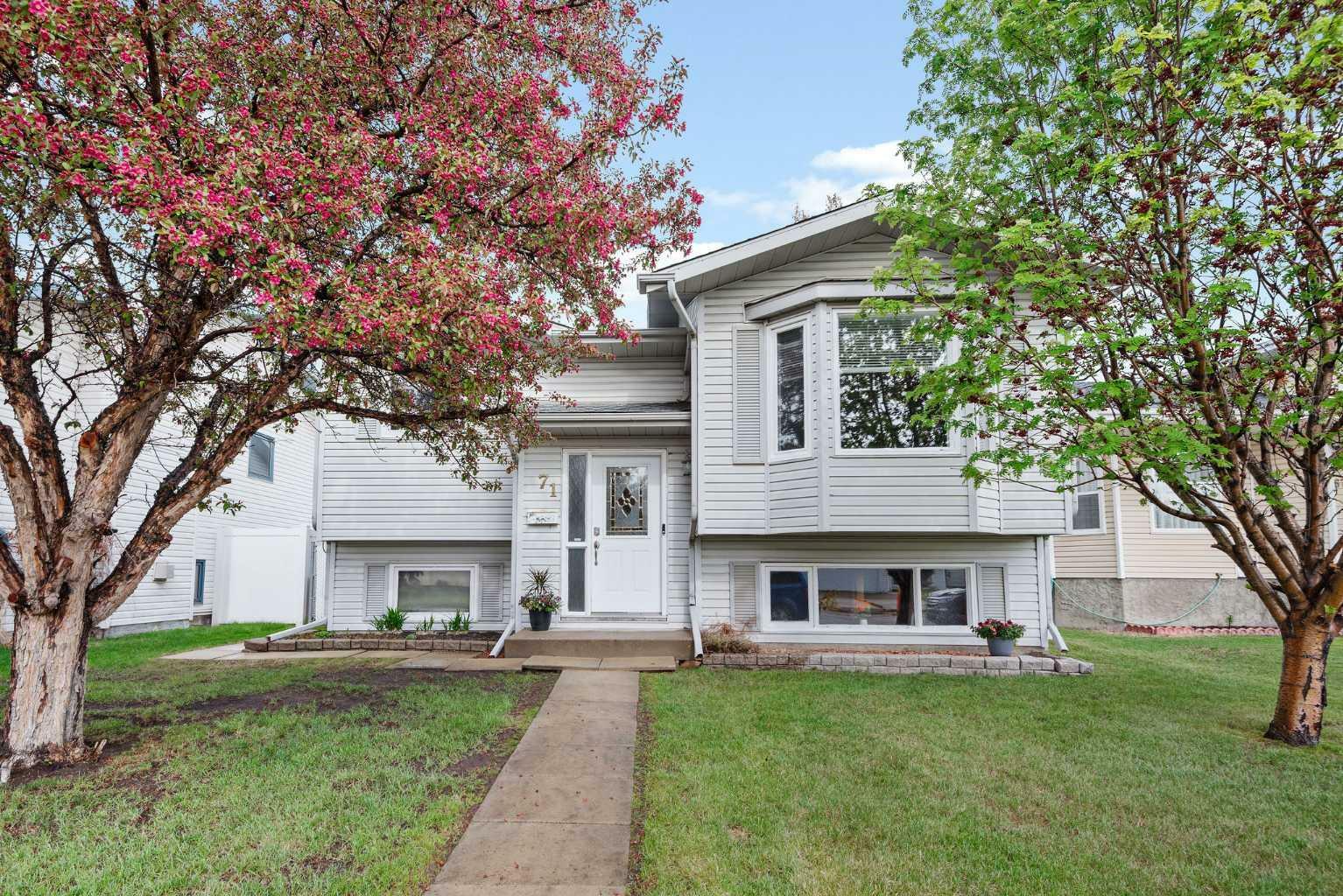 71 Kemp Avenue  Red Deer AB T4P 3M4 photo