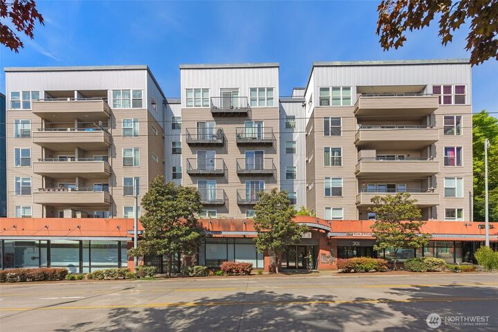 Property Photo:  303  23rd Avenue S 308  WA 98144 