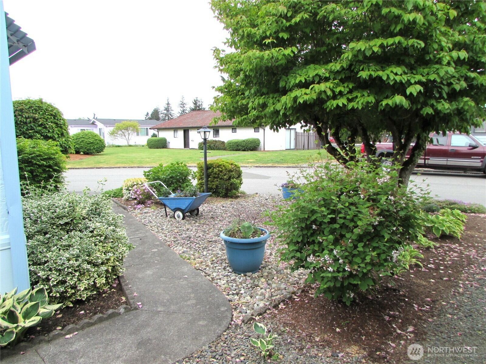Property Photo: 4401 80th Street NE Sp 38 WA 98270