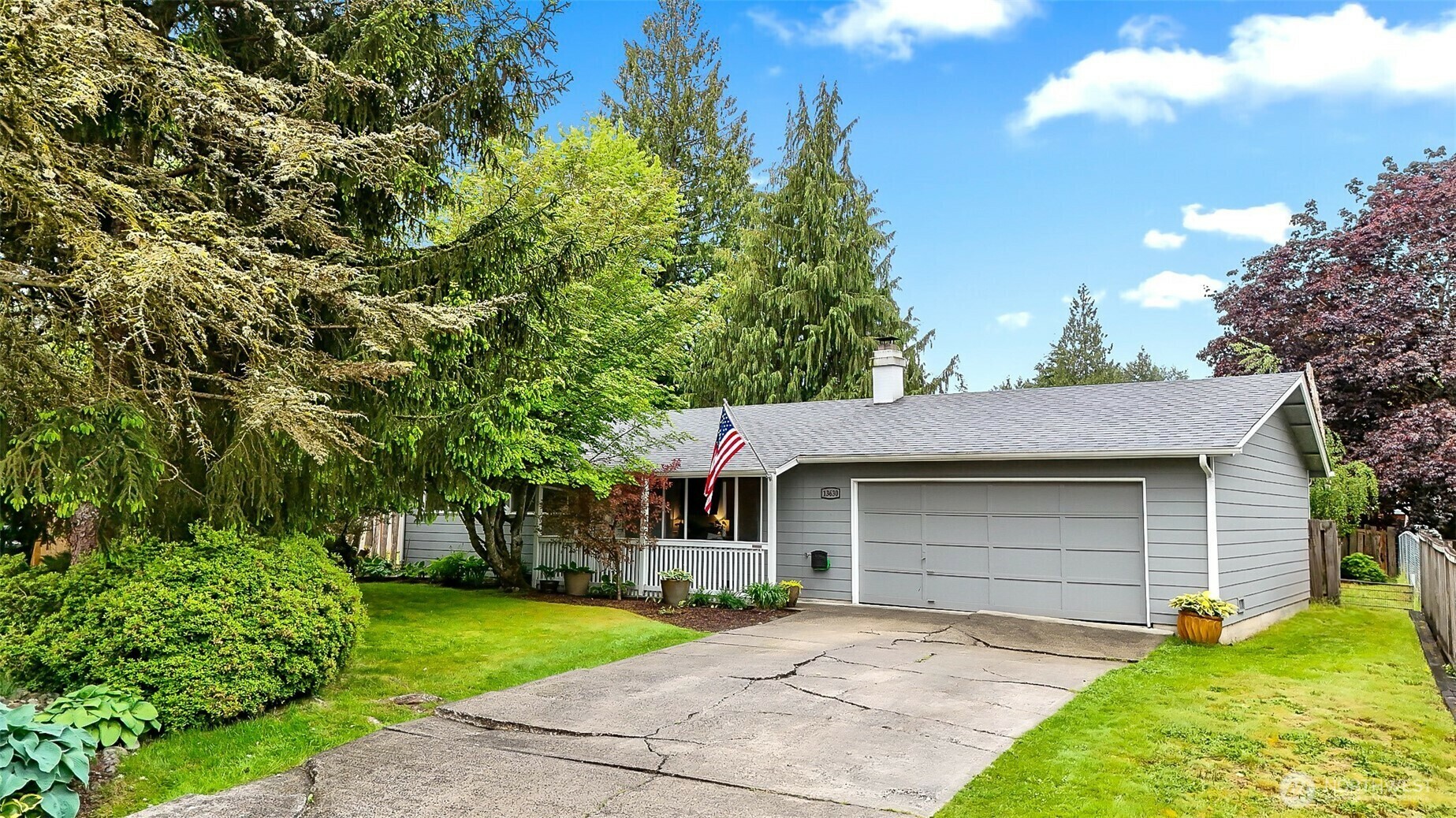 Property Photo: 13630 62nd Avenue SE WA 98208