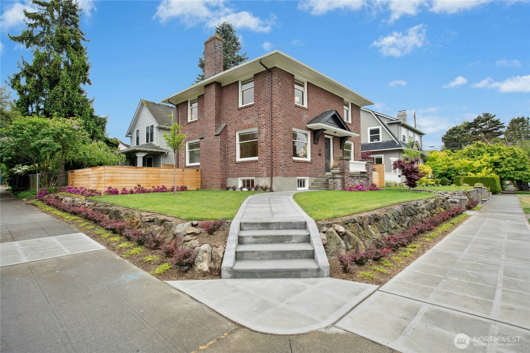 Property Photo: 103 W Boston Street WA 98119