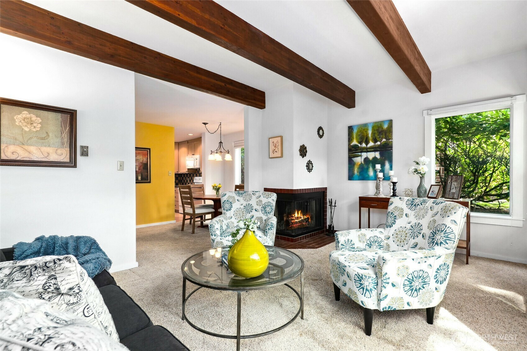 Property Photo: 1717 16th Avenue 3 WA 98122