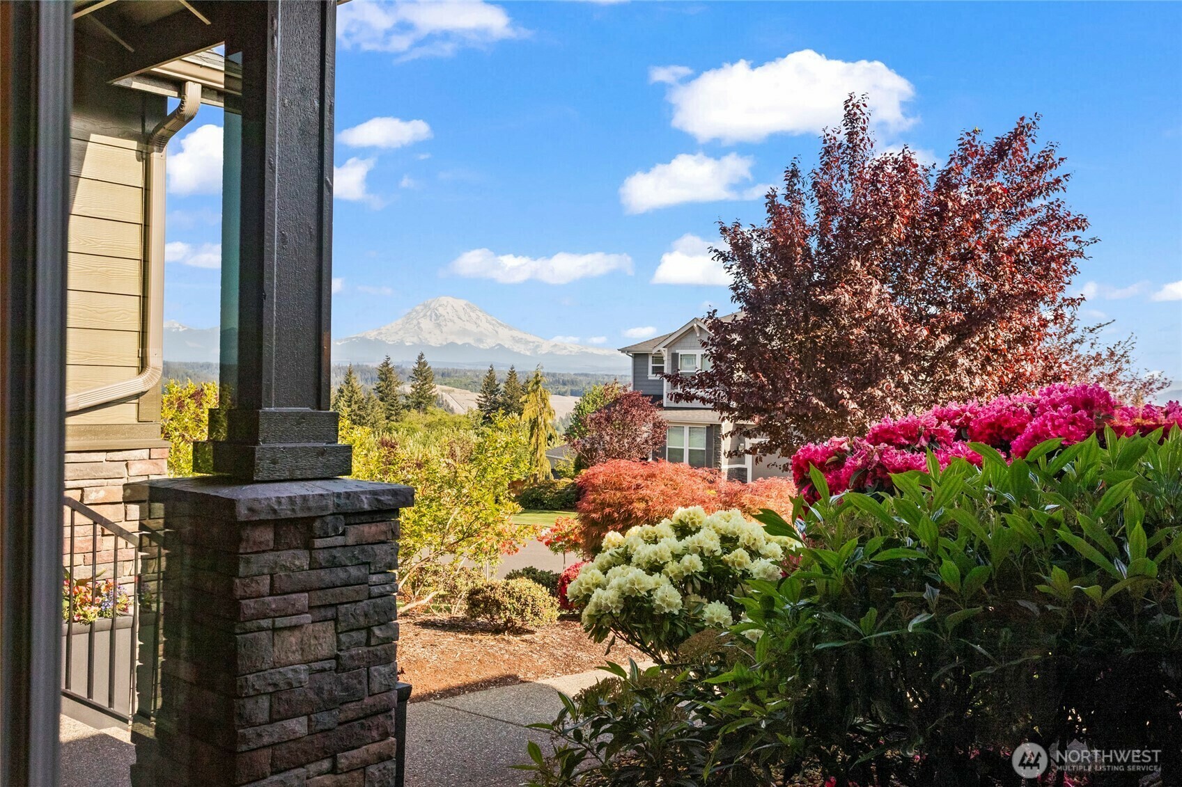 Property Photo: 13725 111th Street Ct E WA 98374