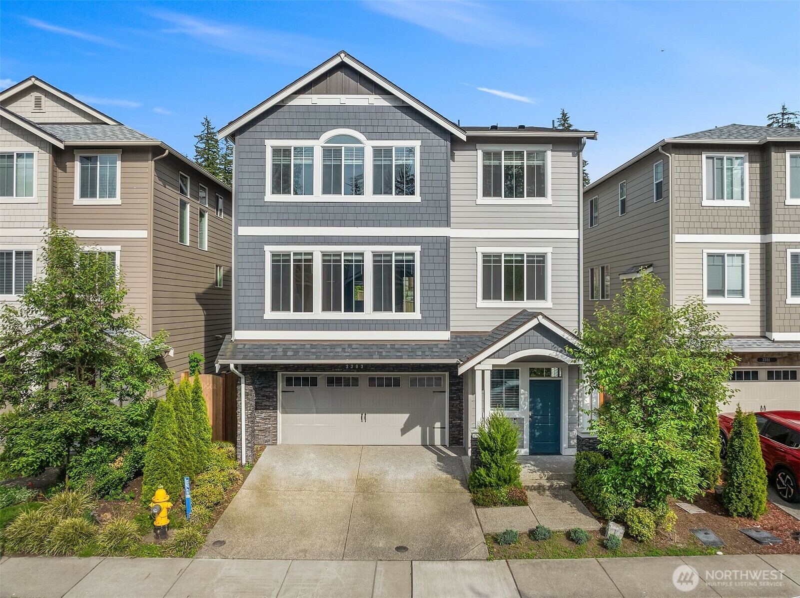 3303  103rd Drive NE  Lake Stevens WA 98258 photo