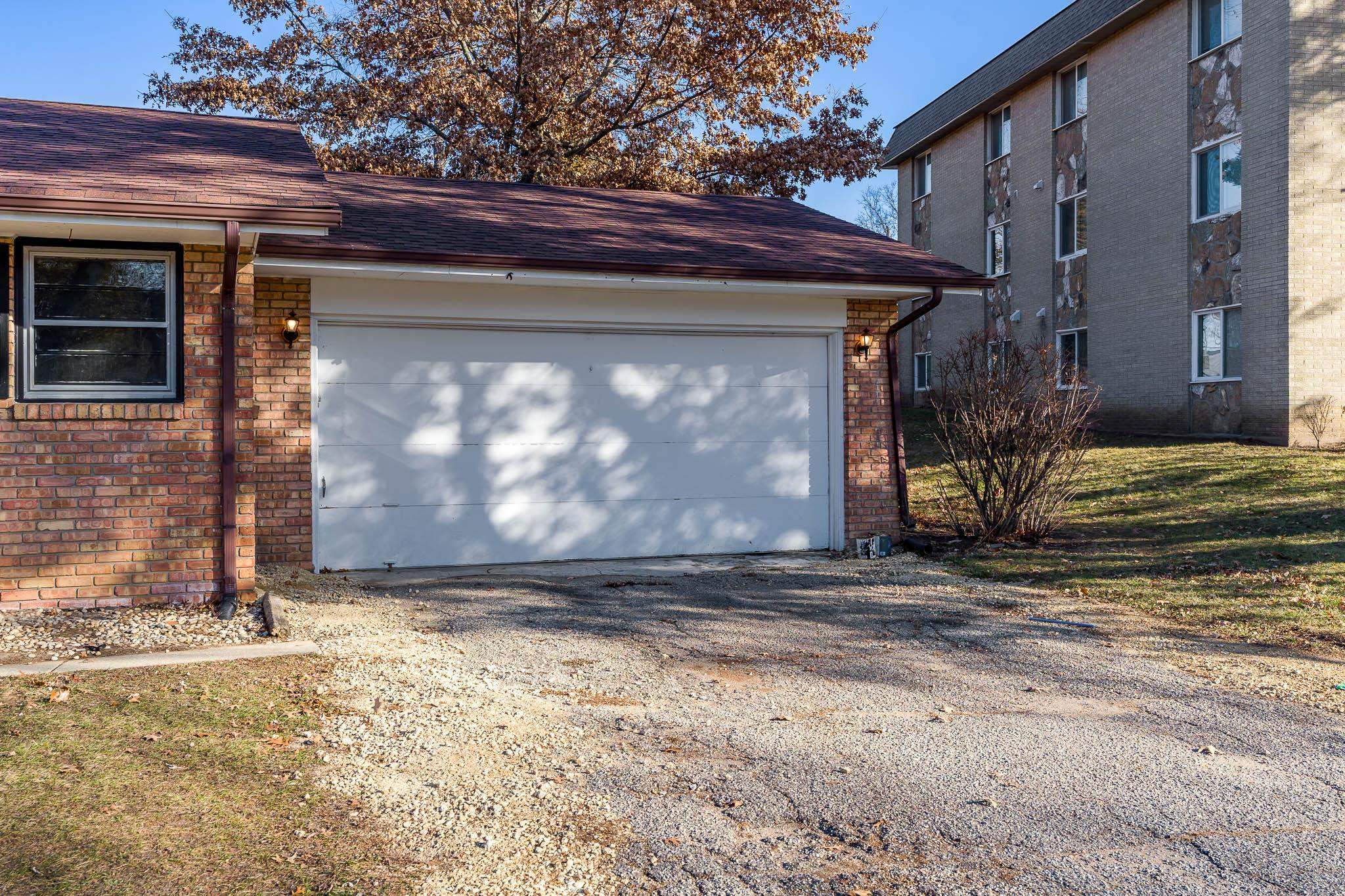 Property Photo:  209 Flintridge Drive  IL 61107 