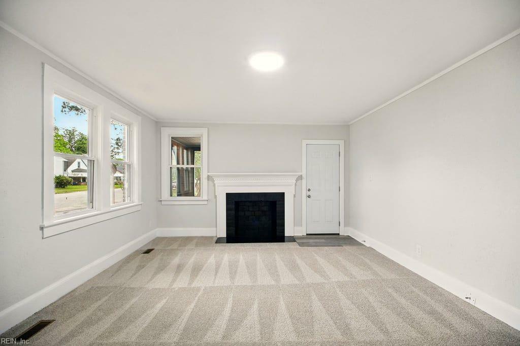 Property Photo:  246 Chautauqua Ave  VA 23707 