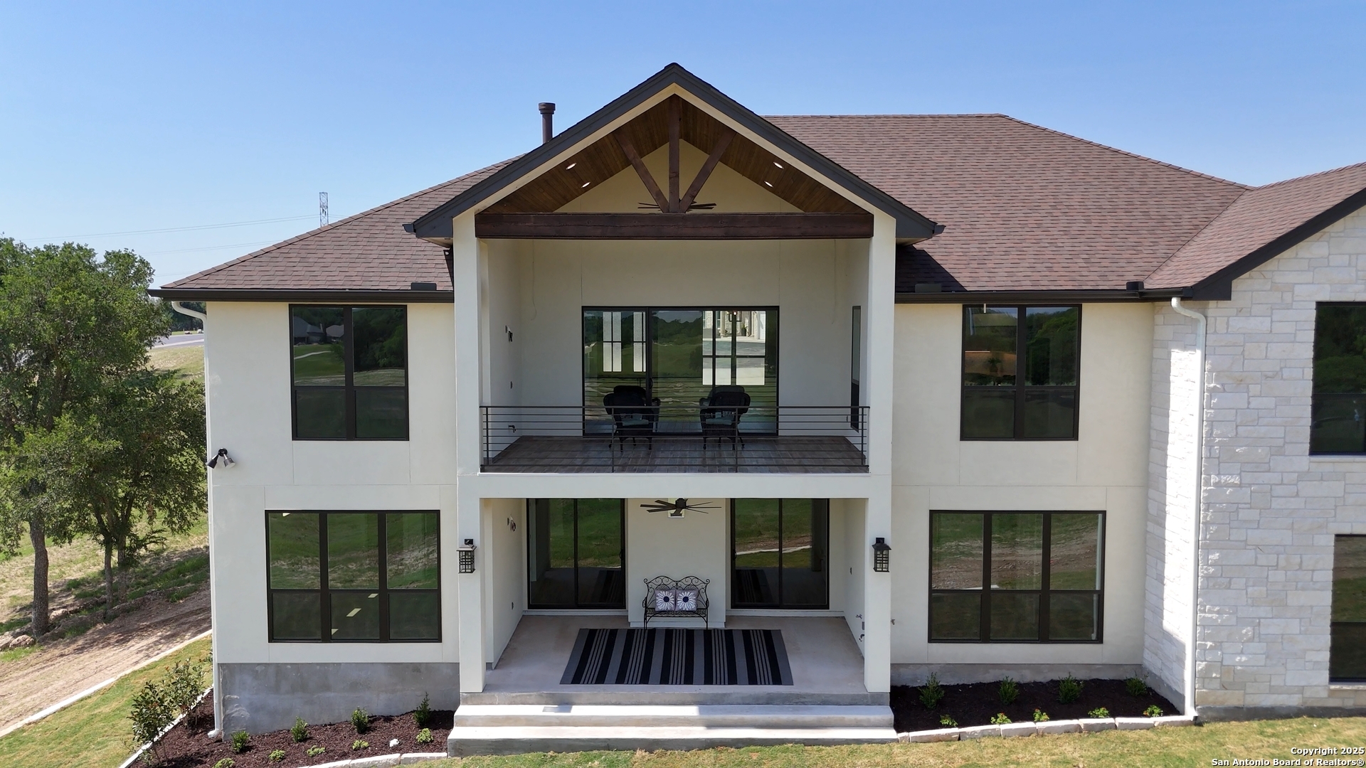 Property Photo: 123 Pinnacle Dr. TX 78130
