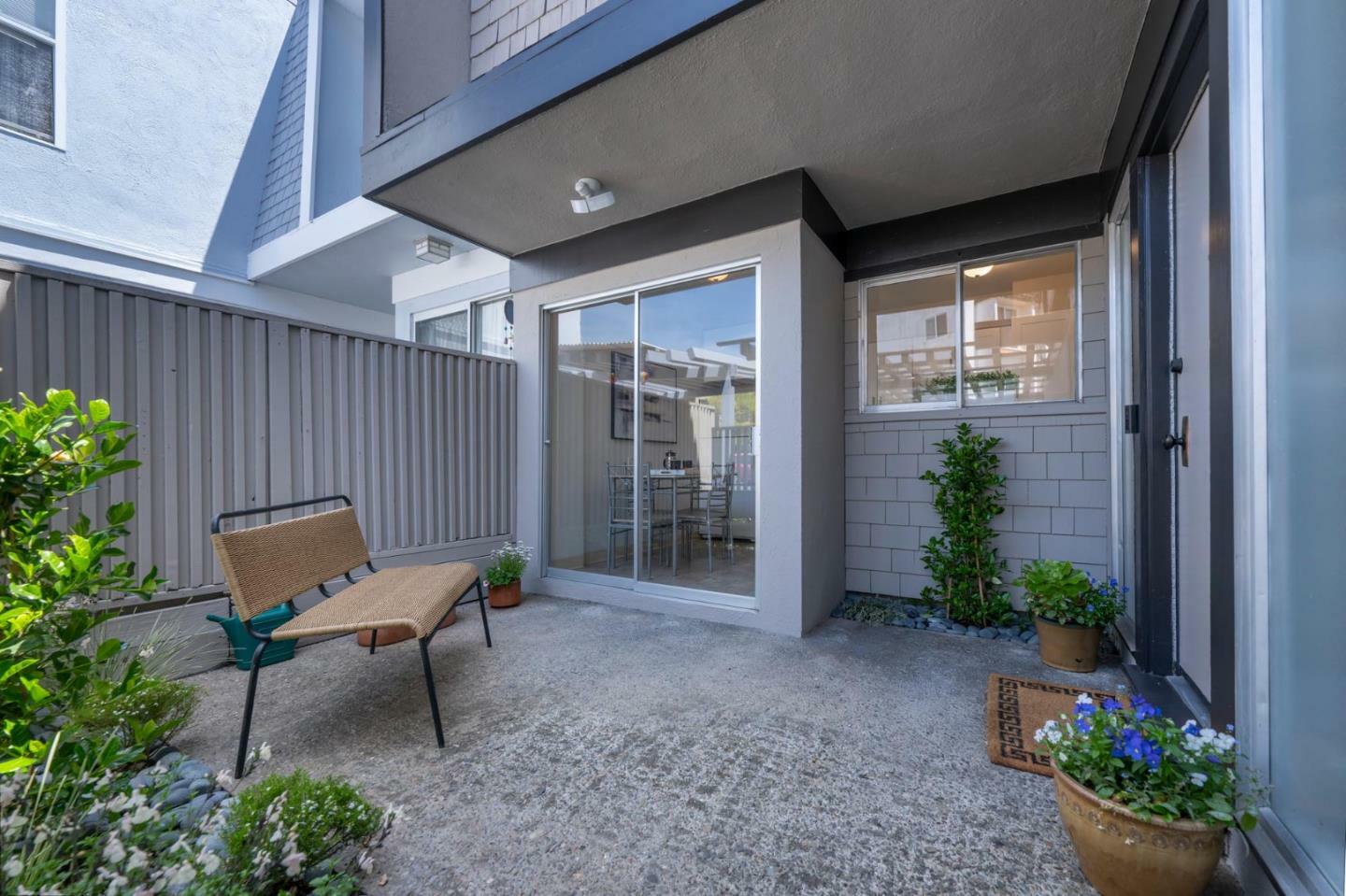 Property Photo: 124 Oxford Lane CA 94066