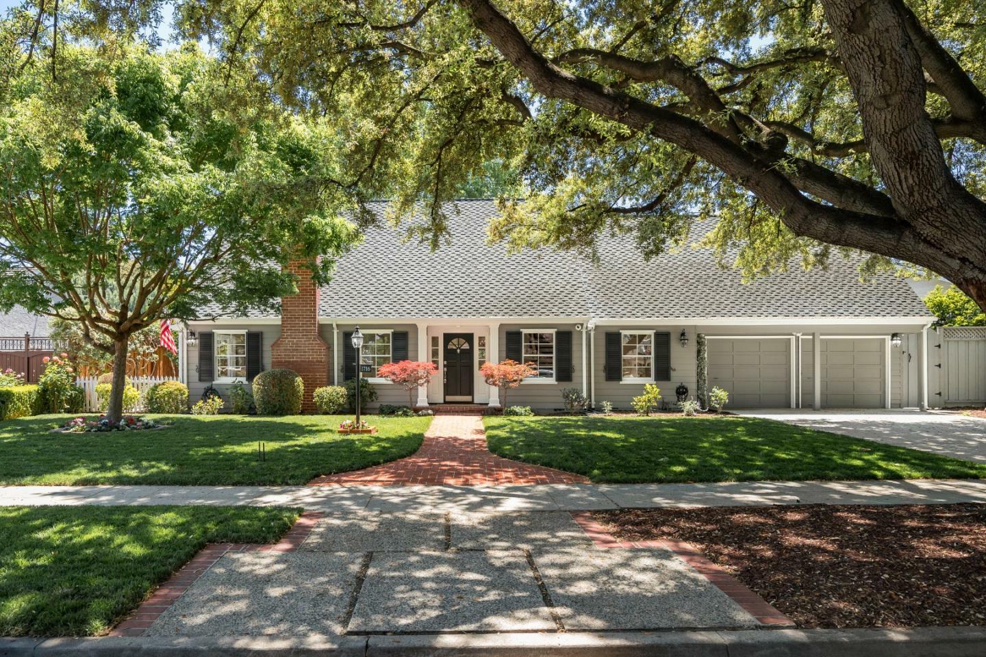 Property Photo: 1716 Laurelwood Drive CA 95125