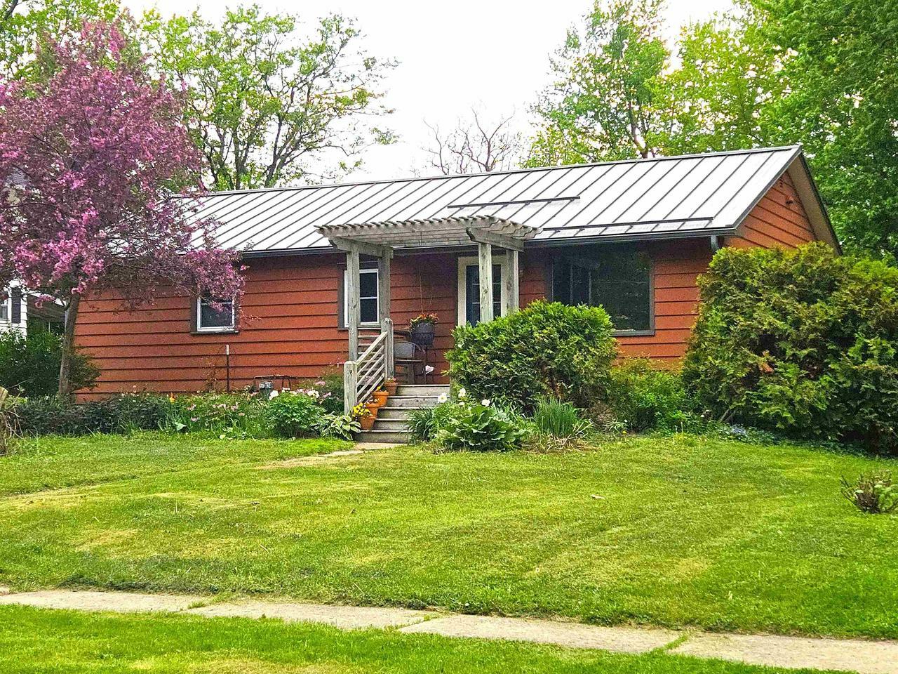 Property Photo: 110 Western Avenue WI 54665