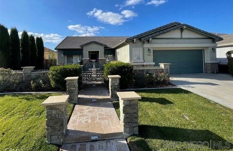 39563 Freemark Abbey  Murrieta CA 92563 photo