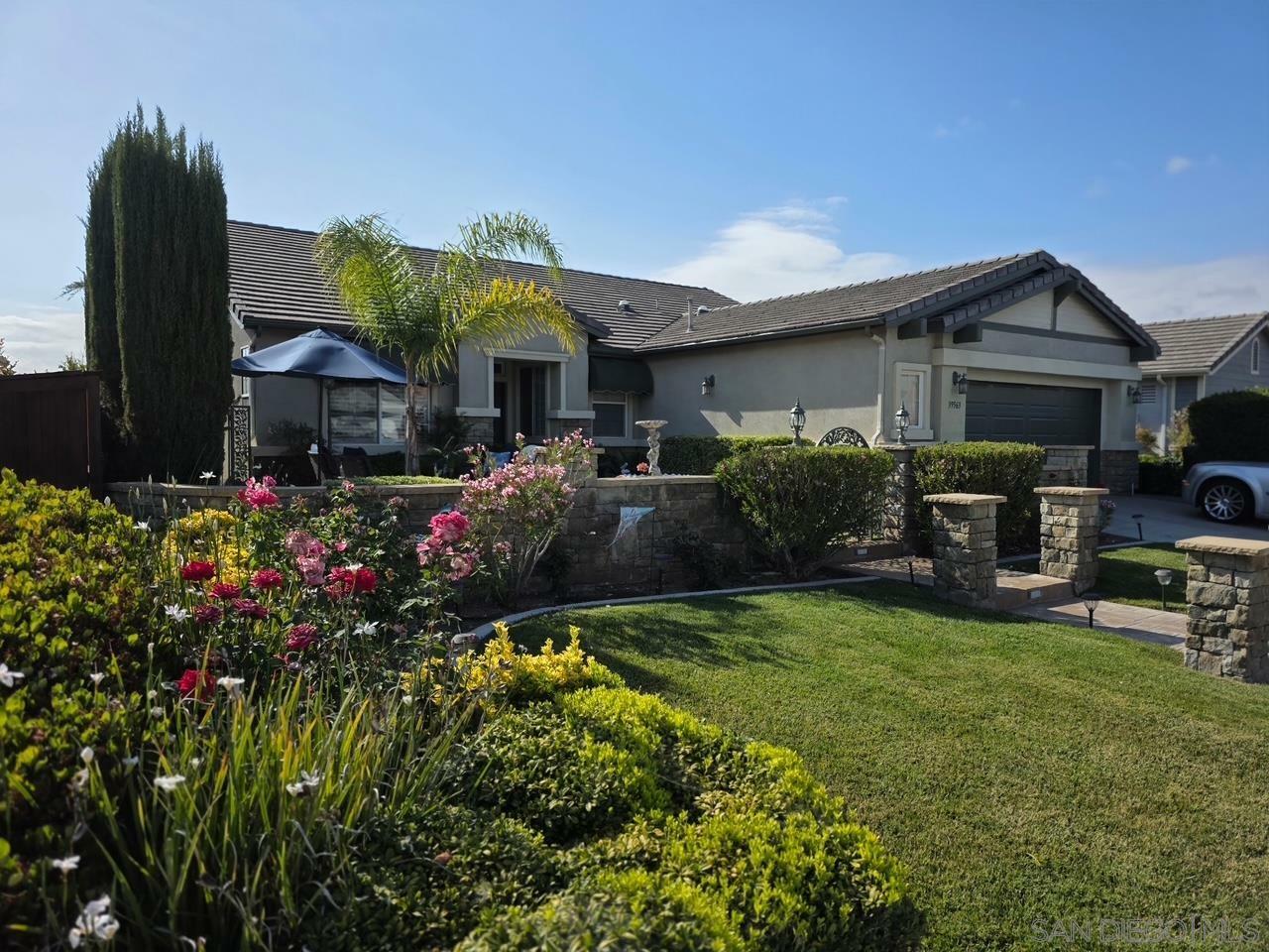 Property Photo: 39563 Freemark Abbey CA 92563
