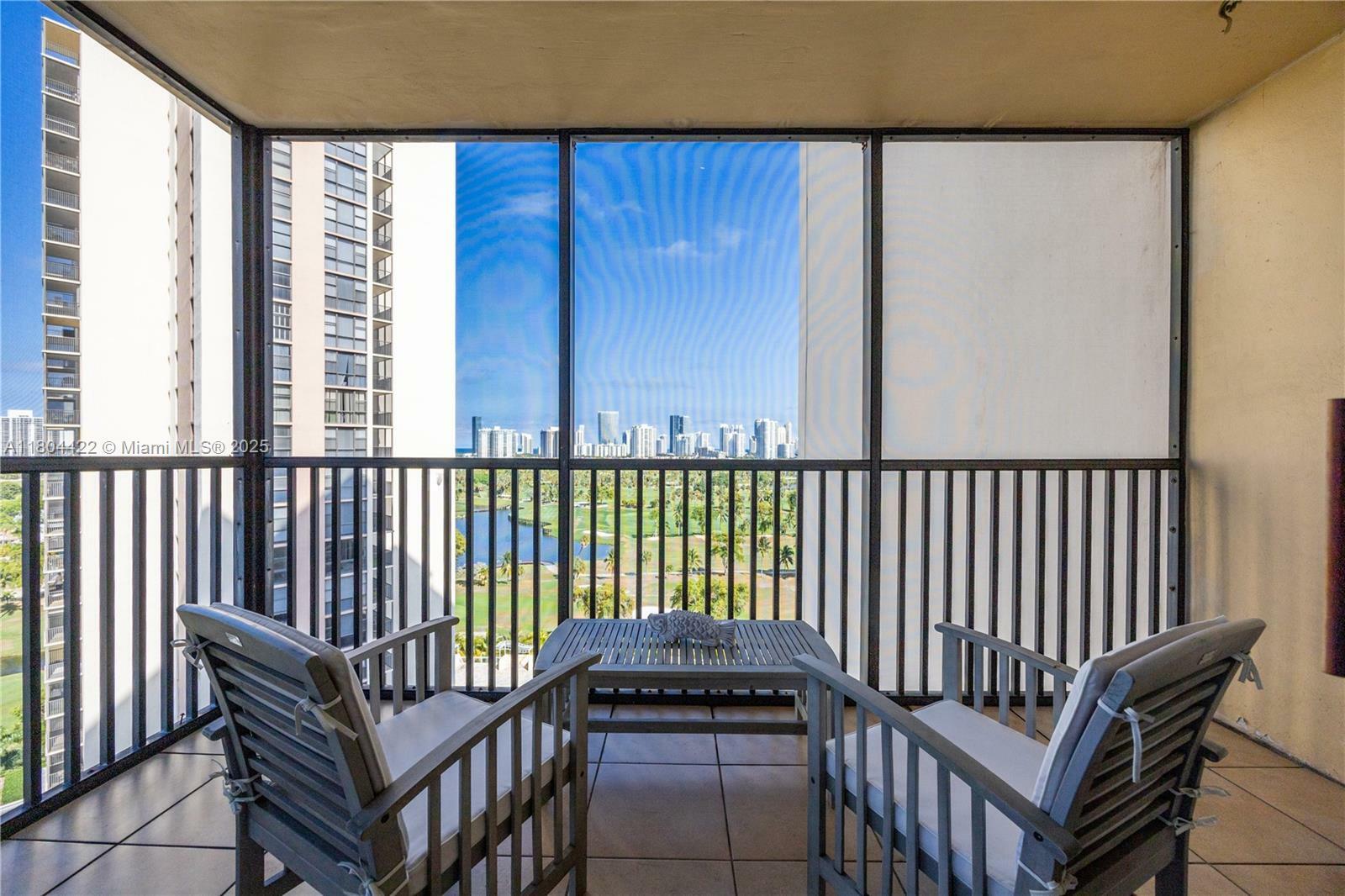 Property Photo:  20301 W Country Club Dr 1623  FL 33180 