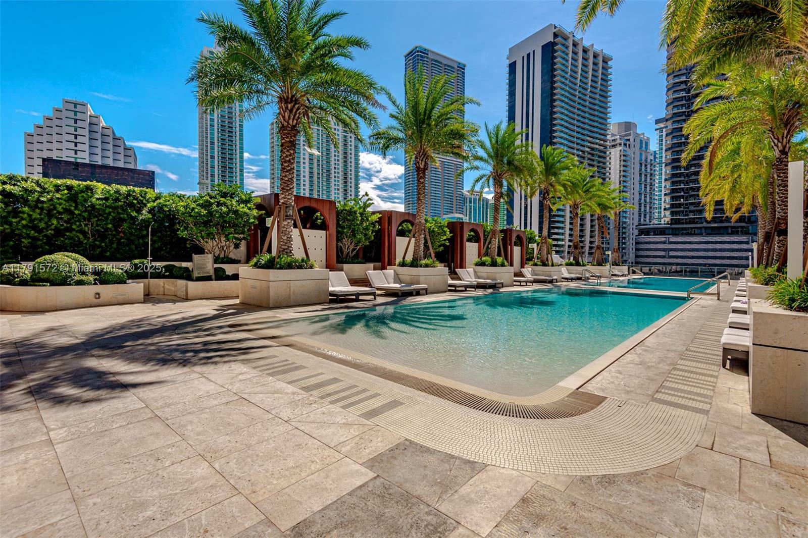 801 S Miami Ave 1207  Miami FL 33130 photo
