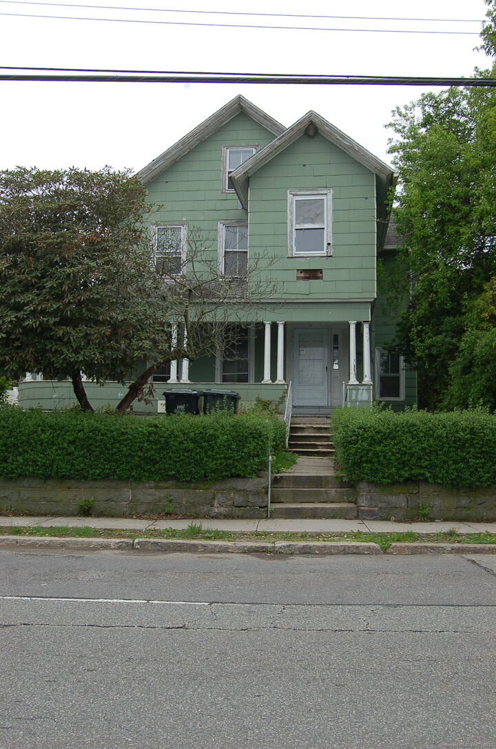 26 Jefferson Avenue  New London CT 06320 photo