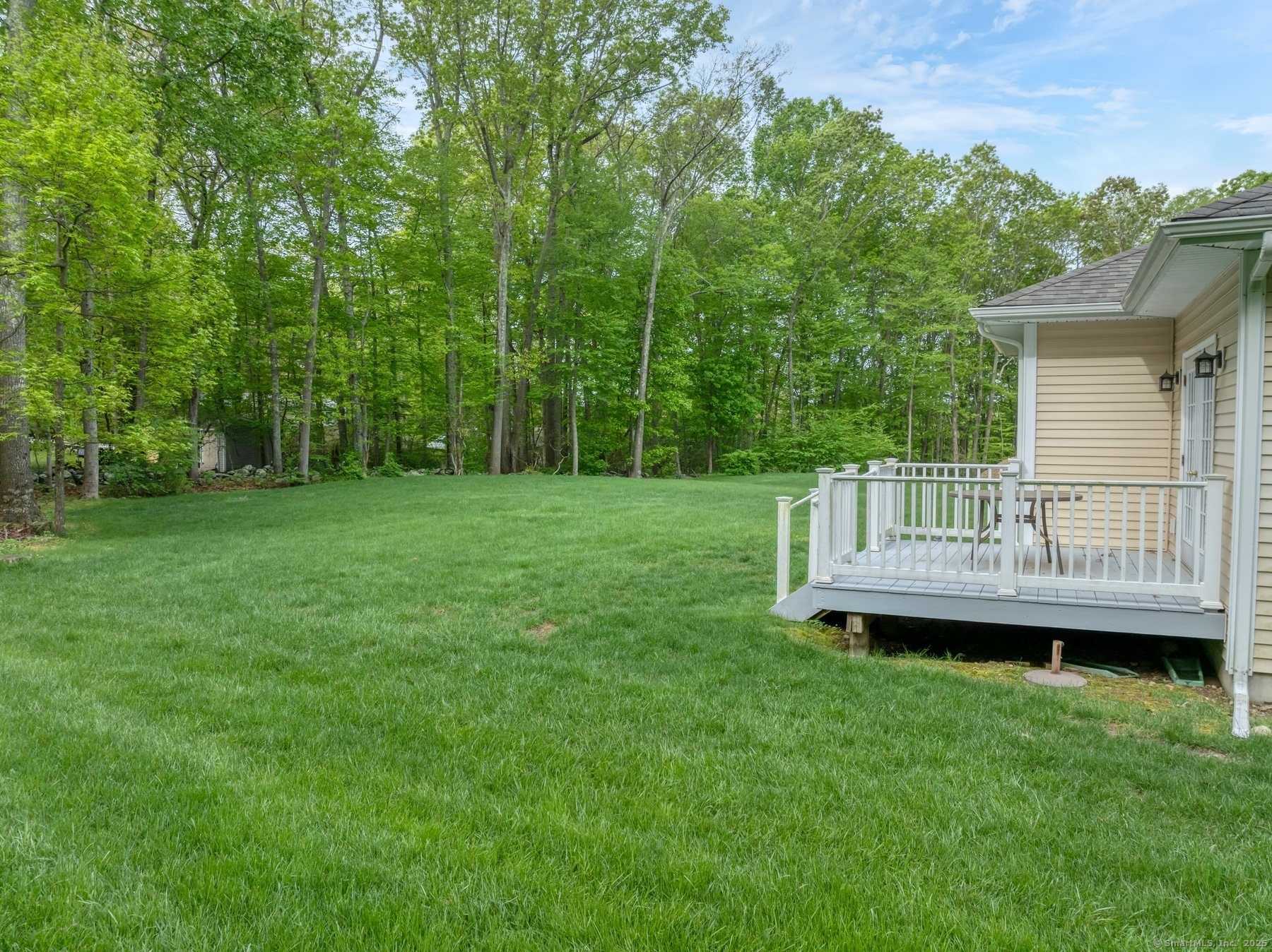 Property Photo: 47 Whiting Farms Lane 47 CT 06357