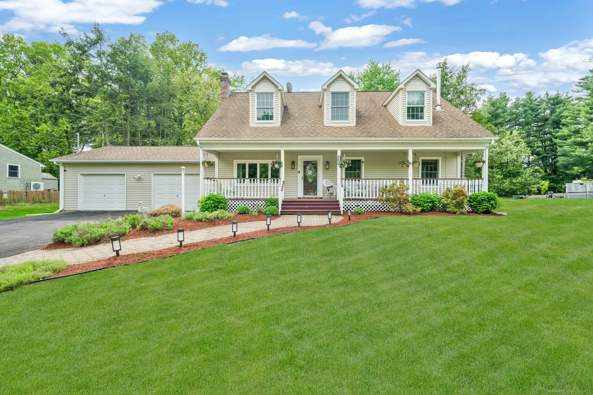 281 Hilton Drive  South Windsor CT 06074 photo