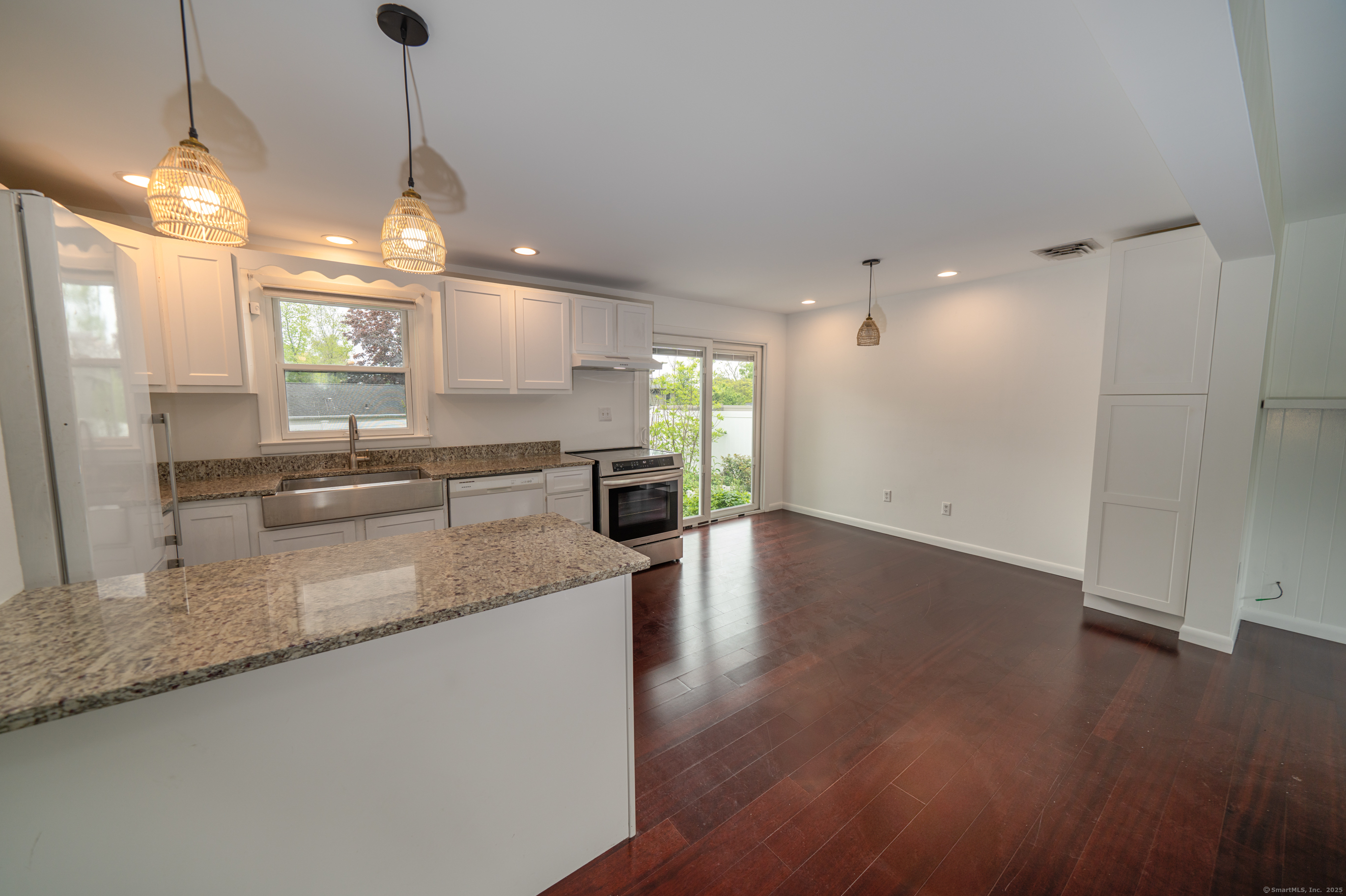 Property Photo: 14 Bassett Road CT 06405