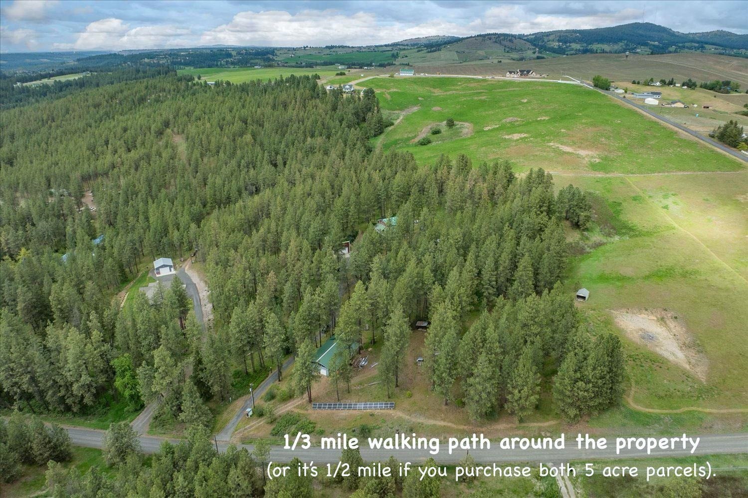 Property Photo: 5217 E Stoughton Rd WA 99036