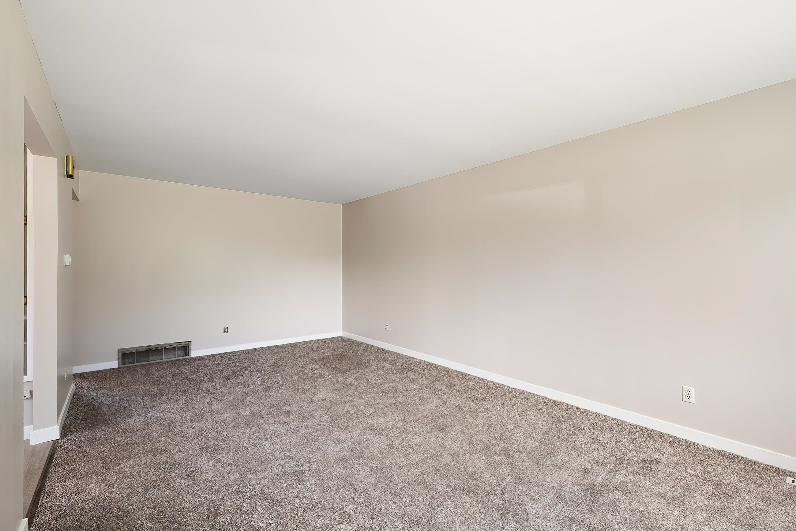 Property Photo: 1715 N Jefferson St 1717 WA 99205