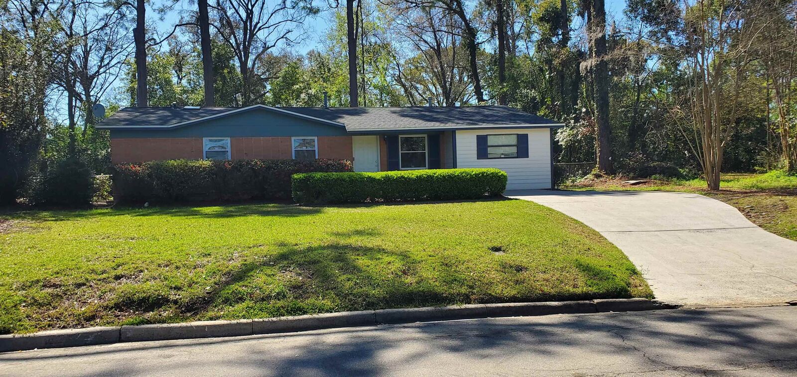 Property Photo:  2317 Yorkshire Drive  FL 32304 
