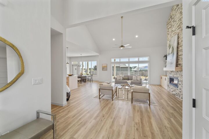 Property Photo:  11812 Tschirky Court  WA 99301 