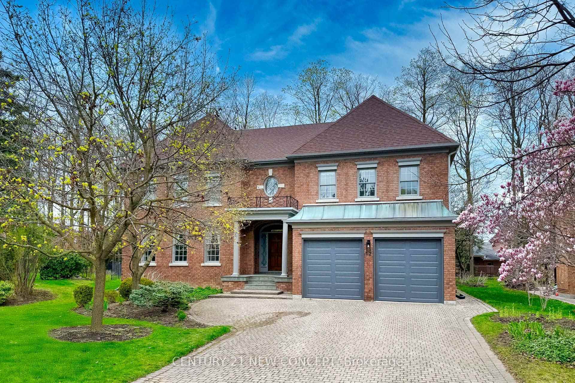 12 Chaplin Court  Richmond Hill ON L4B 2Y1 photo