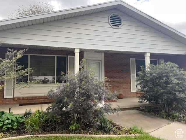 Property Photo: 1177 S 885 E UT 84404