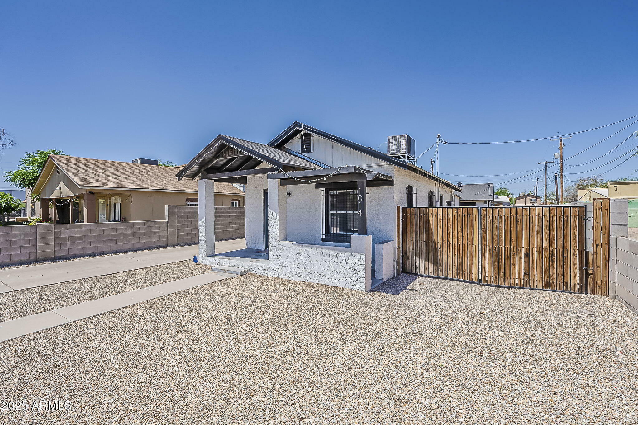 Property Photo: 1014 S 2nd Street AZ 85004