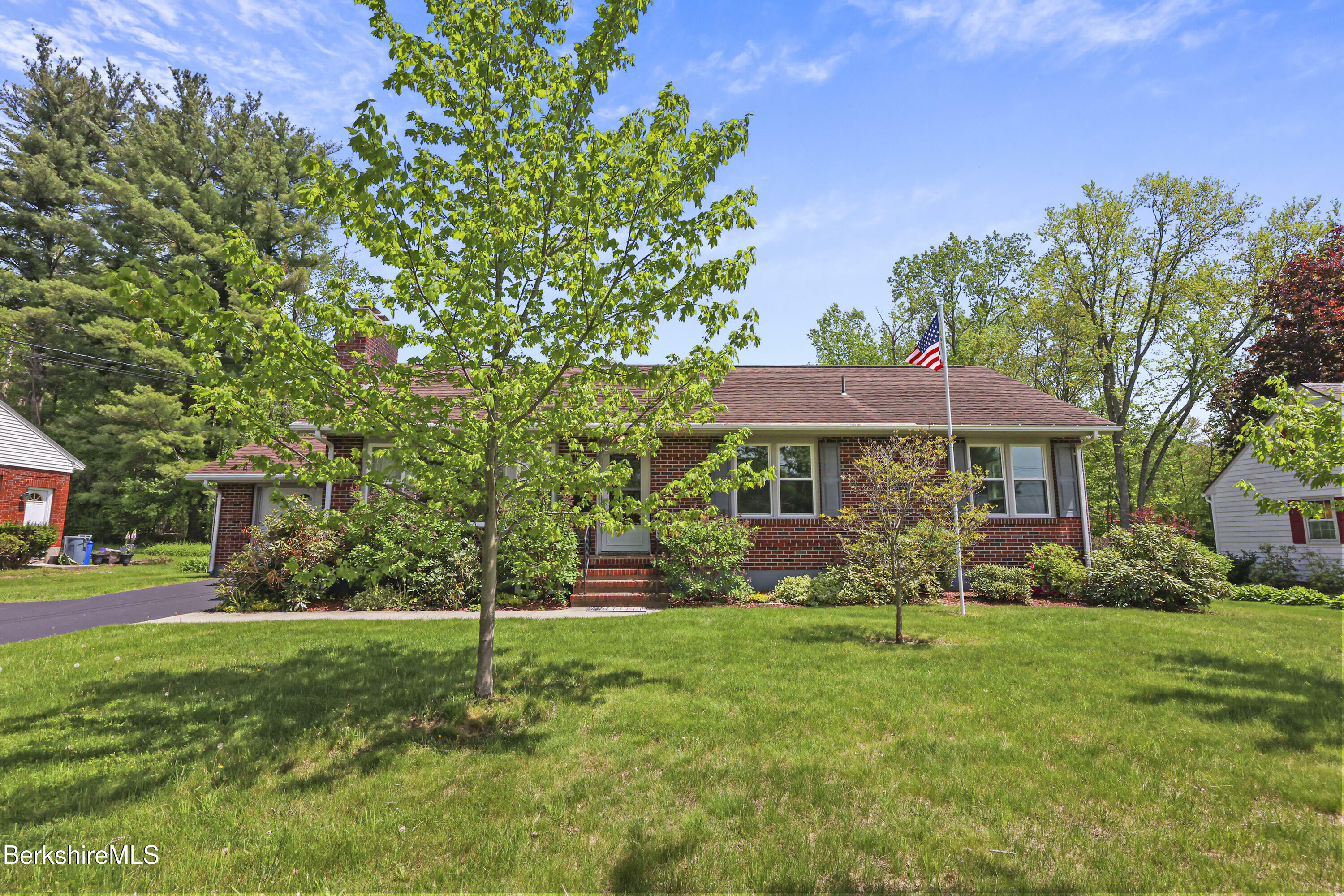 Property Photo: 24 Rose Ter MA 01201