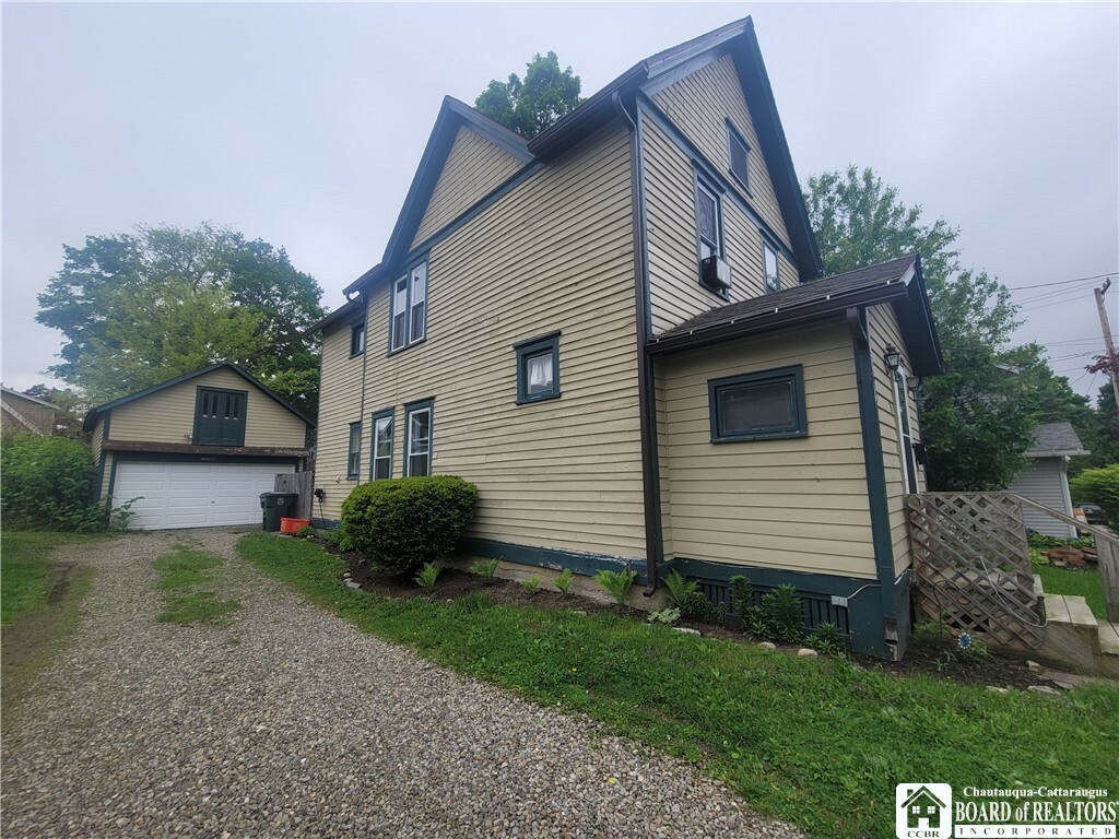 Property Photo: 75 Royal Avenue NY 14701
