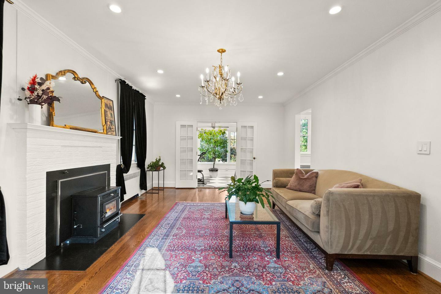 Property Photo:  4611 16th Street NW  DC 20011 