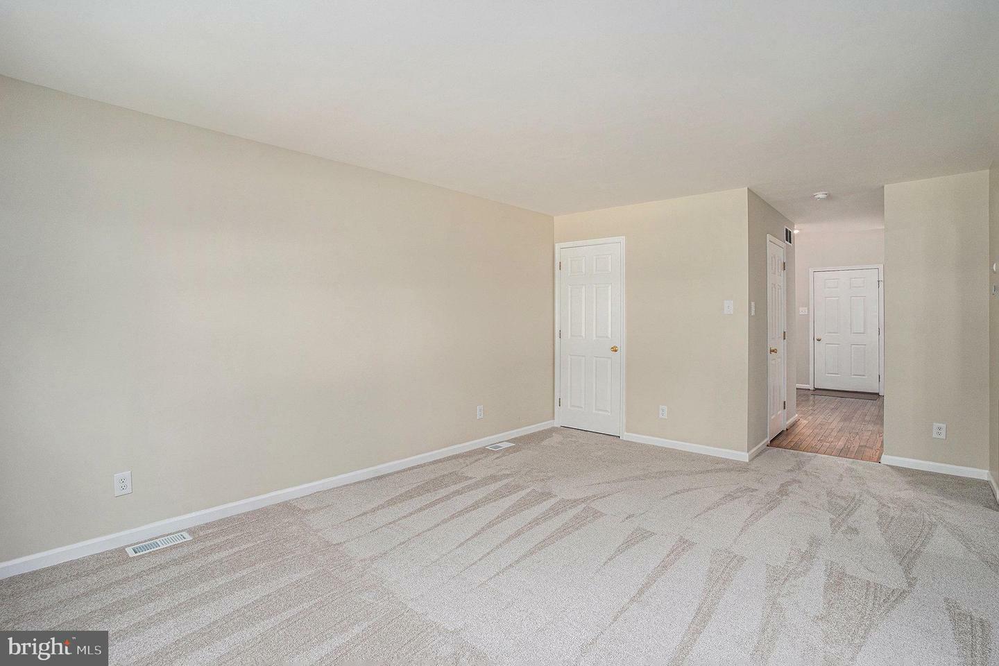 Property Photo: 4986 Windy Meadow Court PA 18947