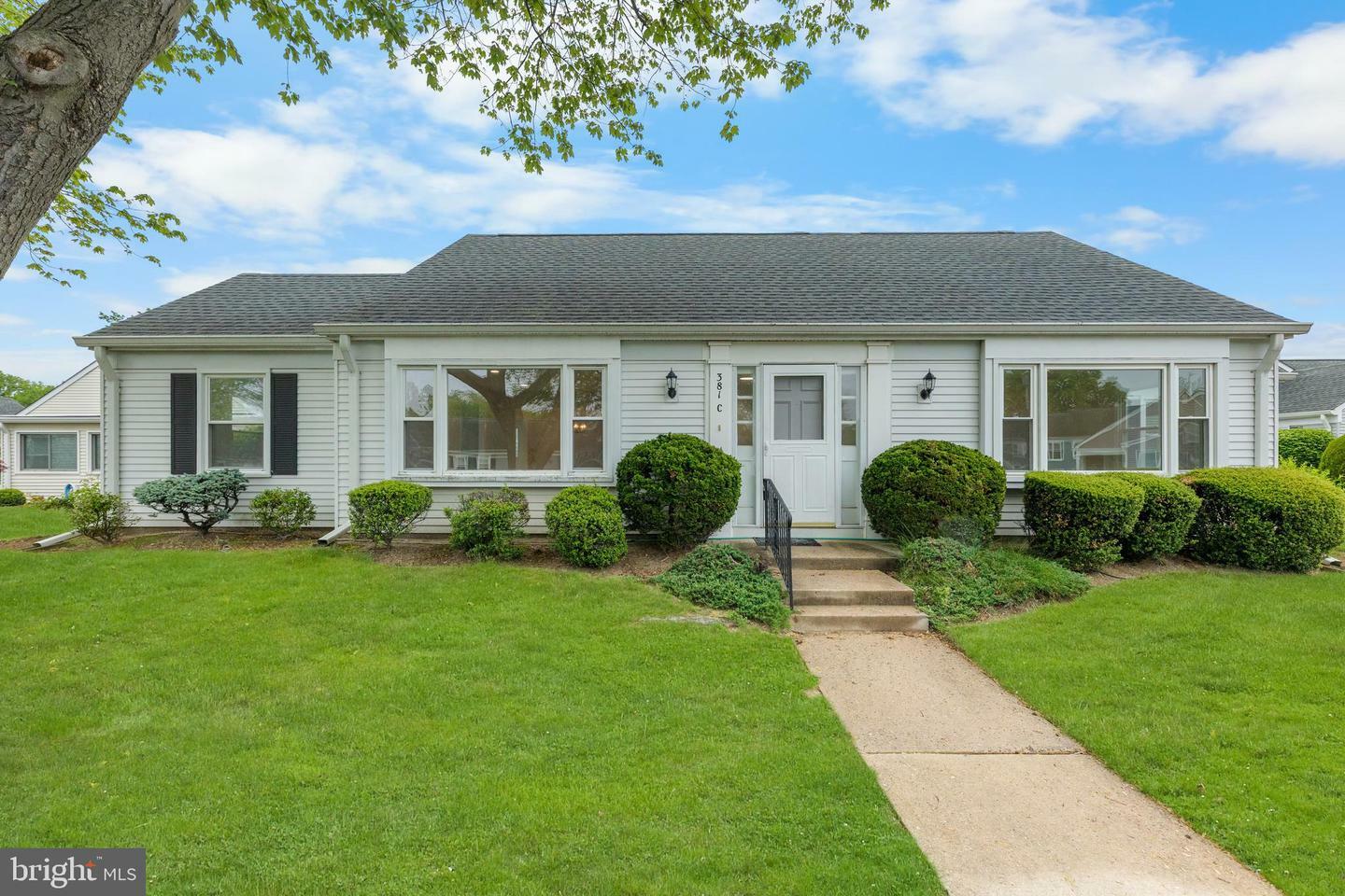 381 Old Nassau Road C  Monroe Township NJ 08831 photo