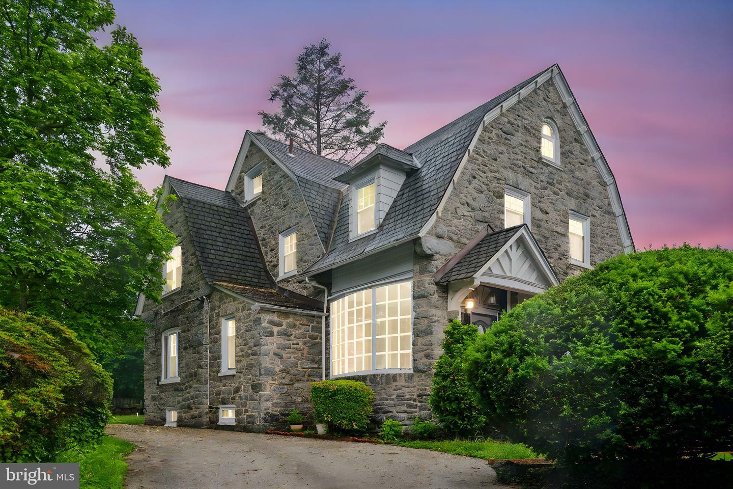 Property Photo: 2424 Golf Road PA 19131
