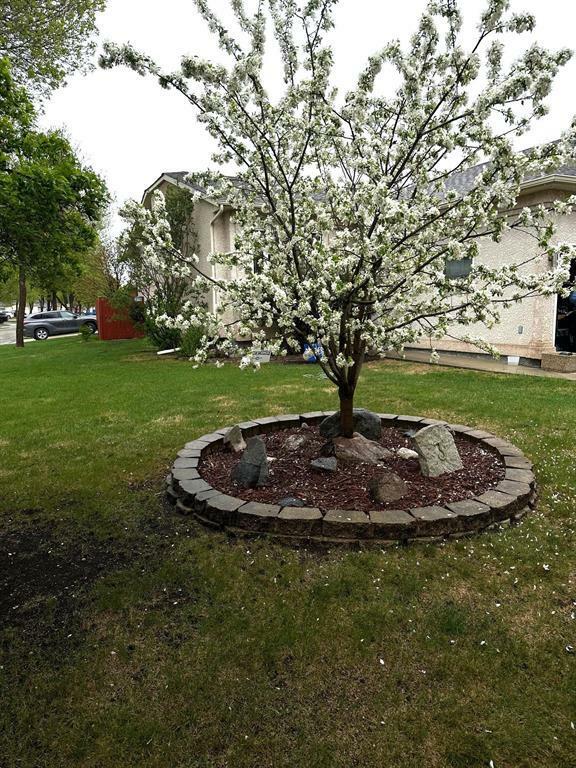 Property Photo: 3 Shalimar Crescent MB R2V 4J2