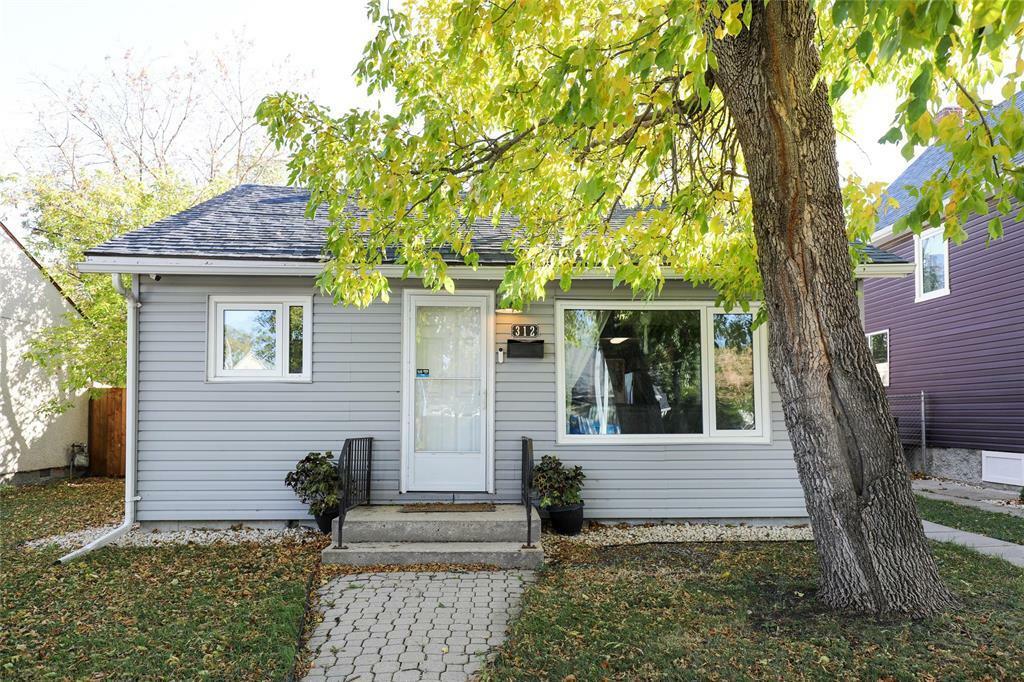 Property Photo: 312 Melrose Avenue West MB R2C 1N8