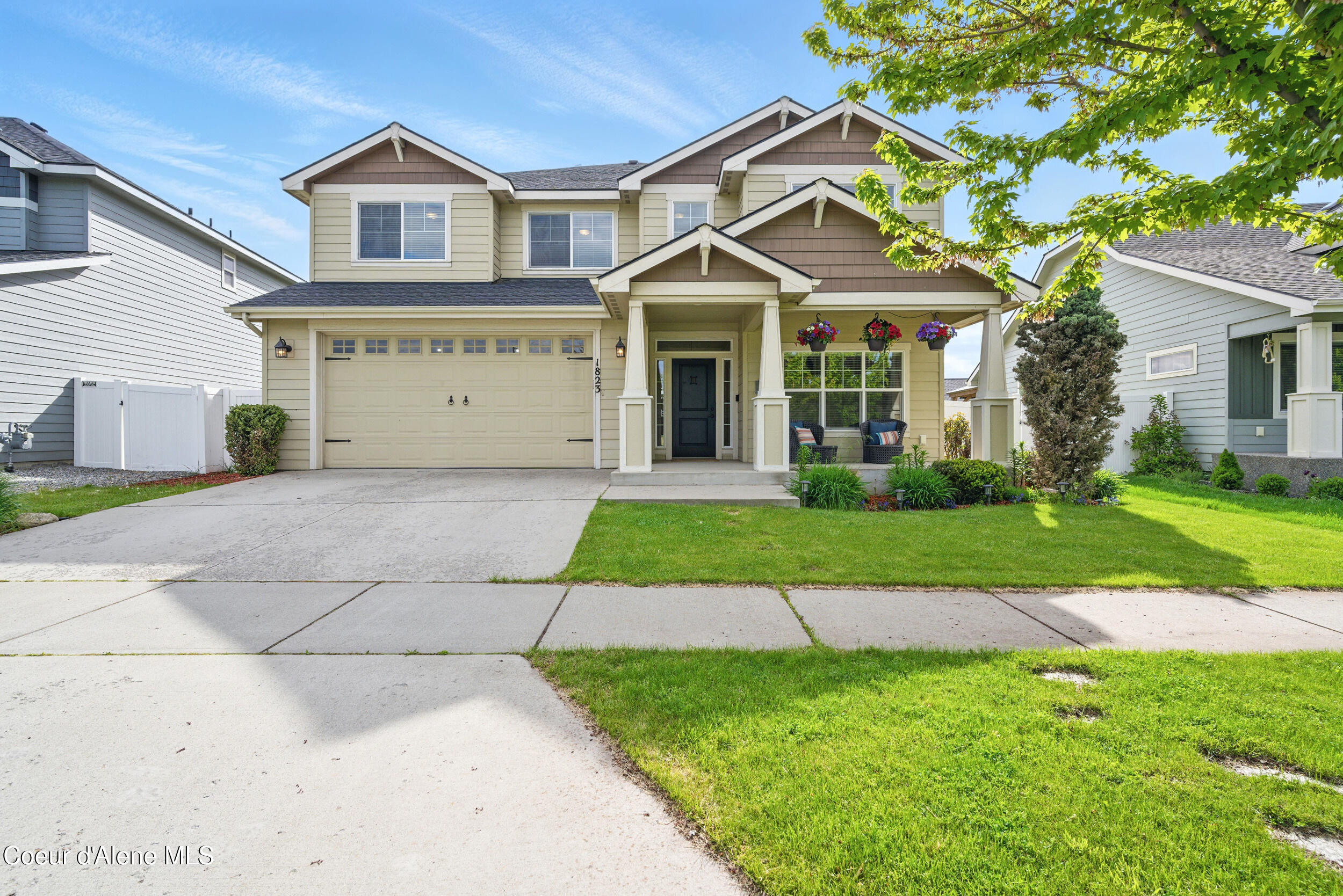 Property Photo: 1823 N Clark Fork Pkwy ID 83854