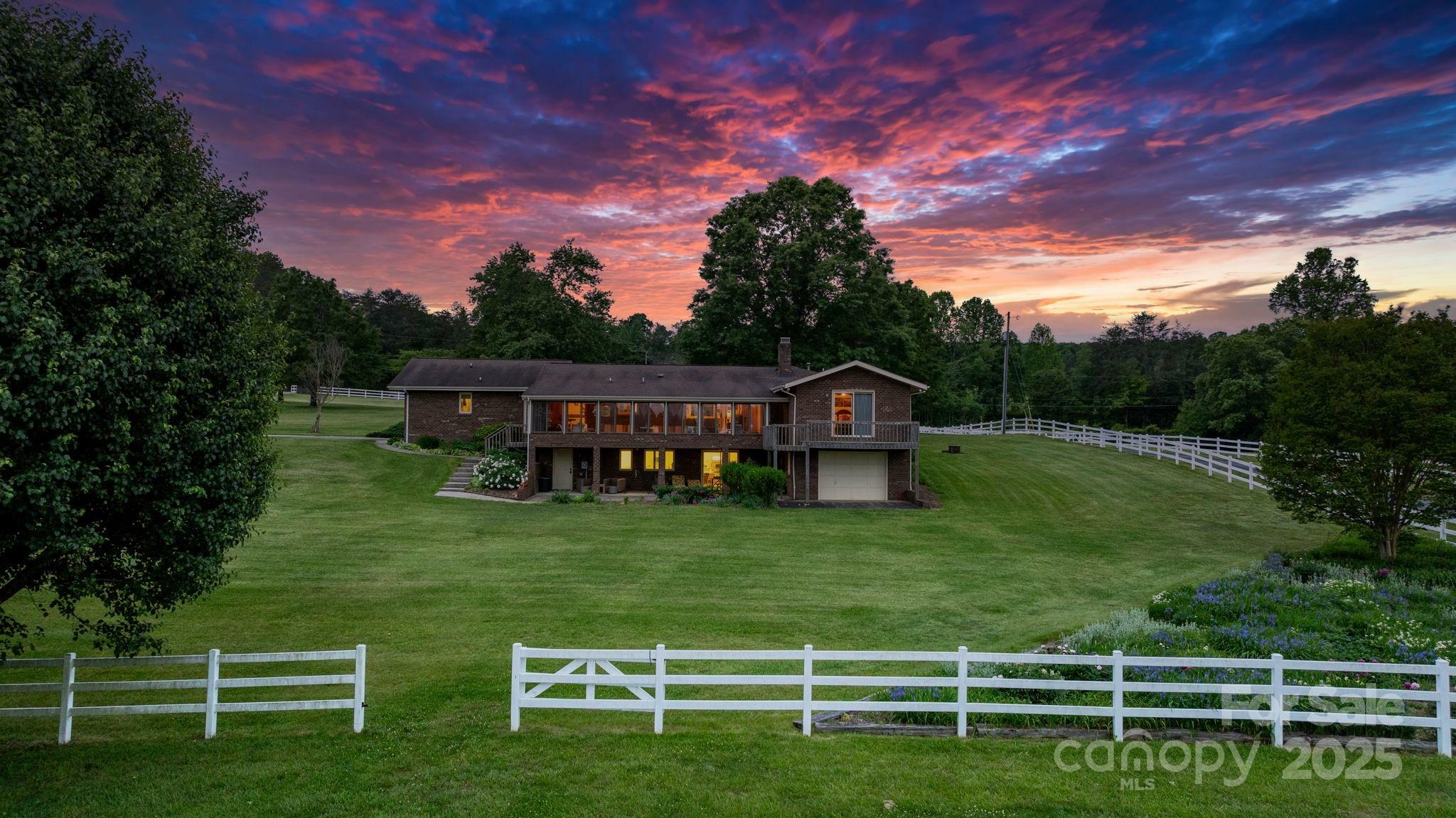 Property Photo: 2448 Moss Farm Road NC 28602