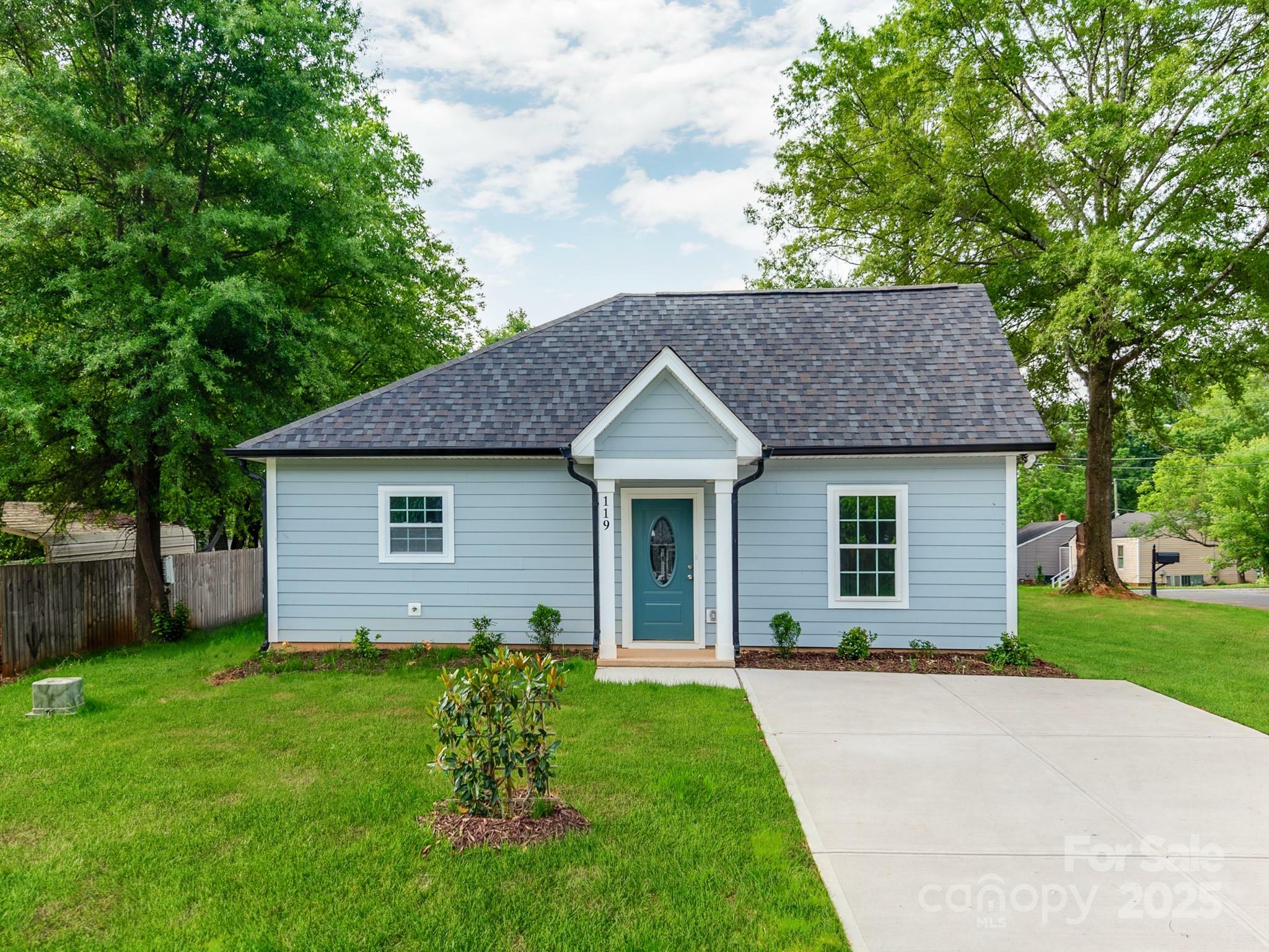 Property Photo: 119 Walnut Street NC 28110
