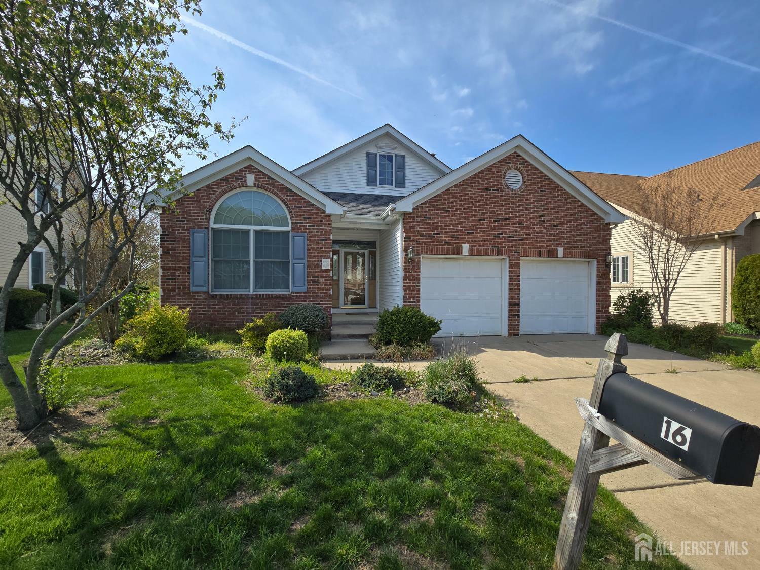 16 Phillip Court  Monroe NJ 08831 photo