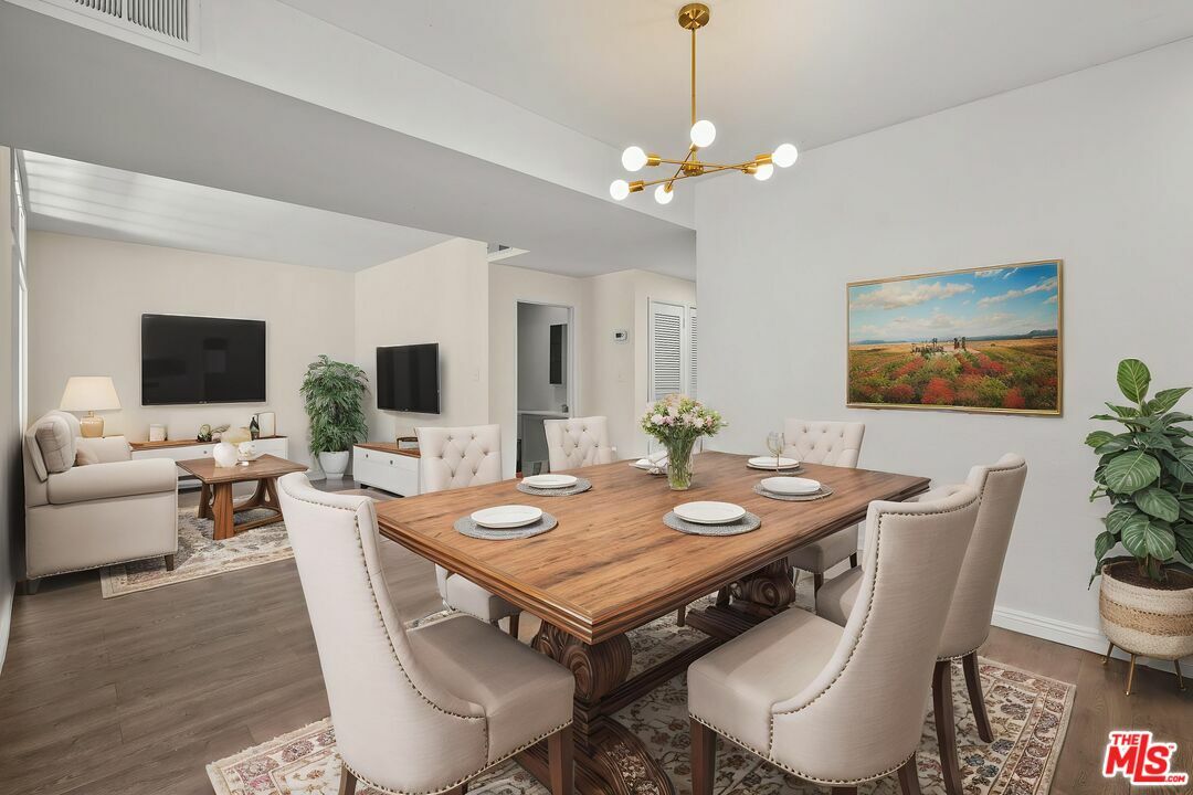 Property Photo: 1228 N La Cienega Blvd CA 90069