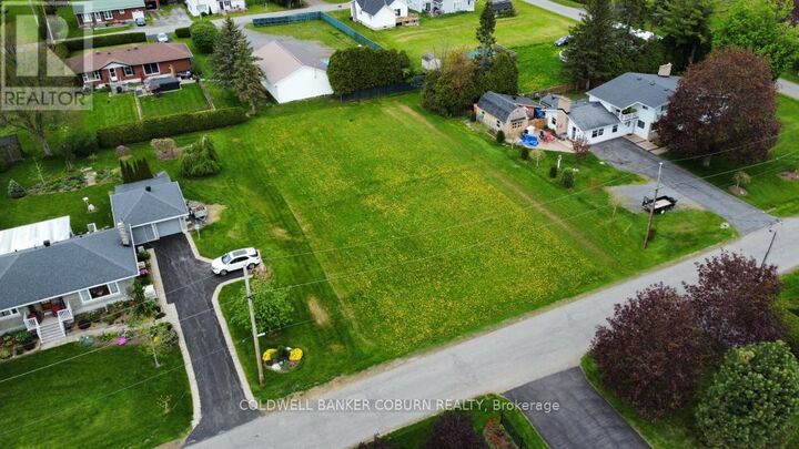 Photo de la propriété: 12103 Julia Street ON K0C 1X0