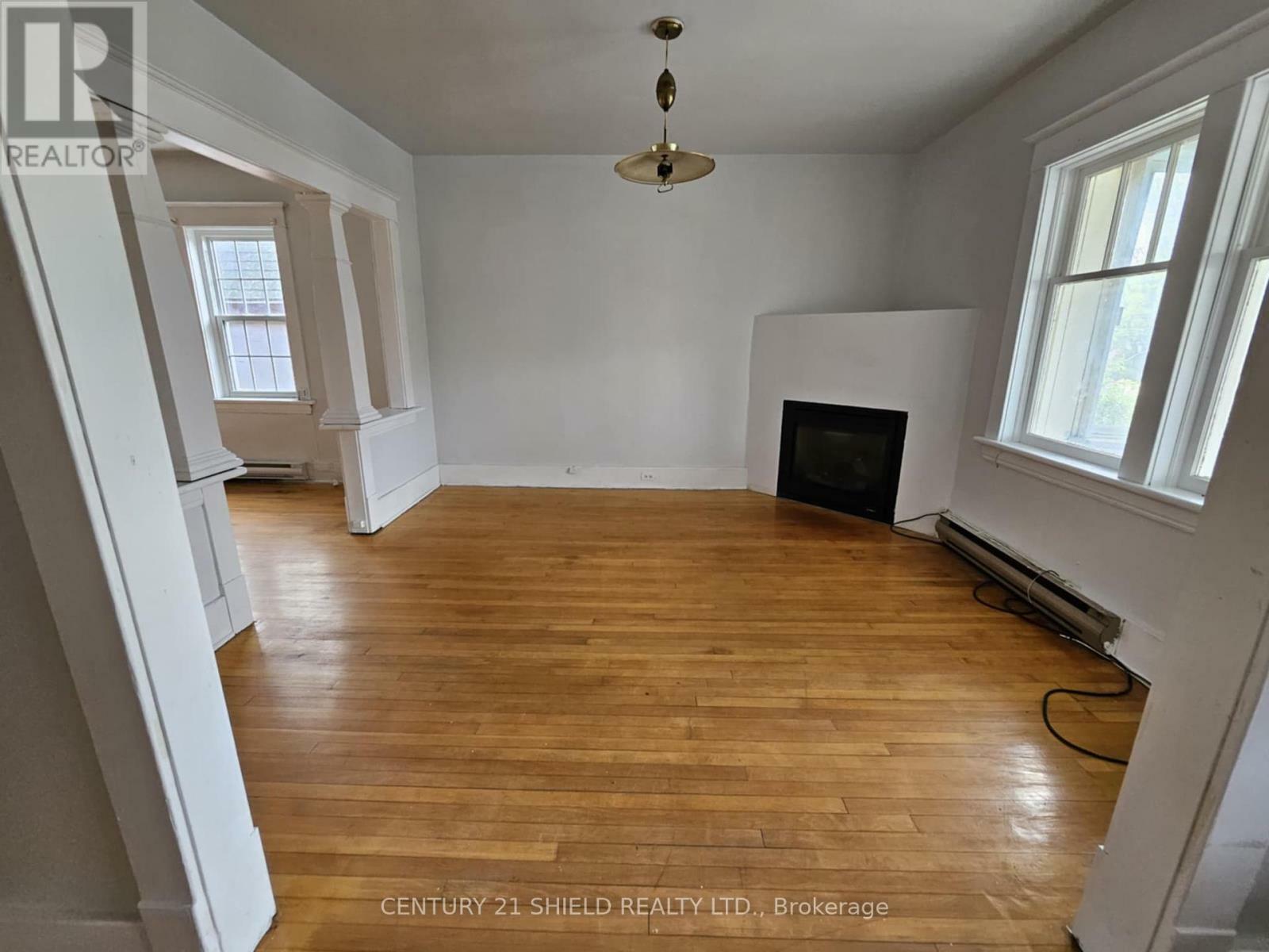 Photo de la propriété: 125 Marlborough Street ON K6H 4A1