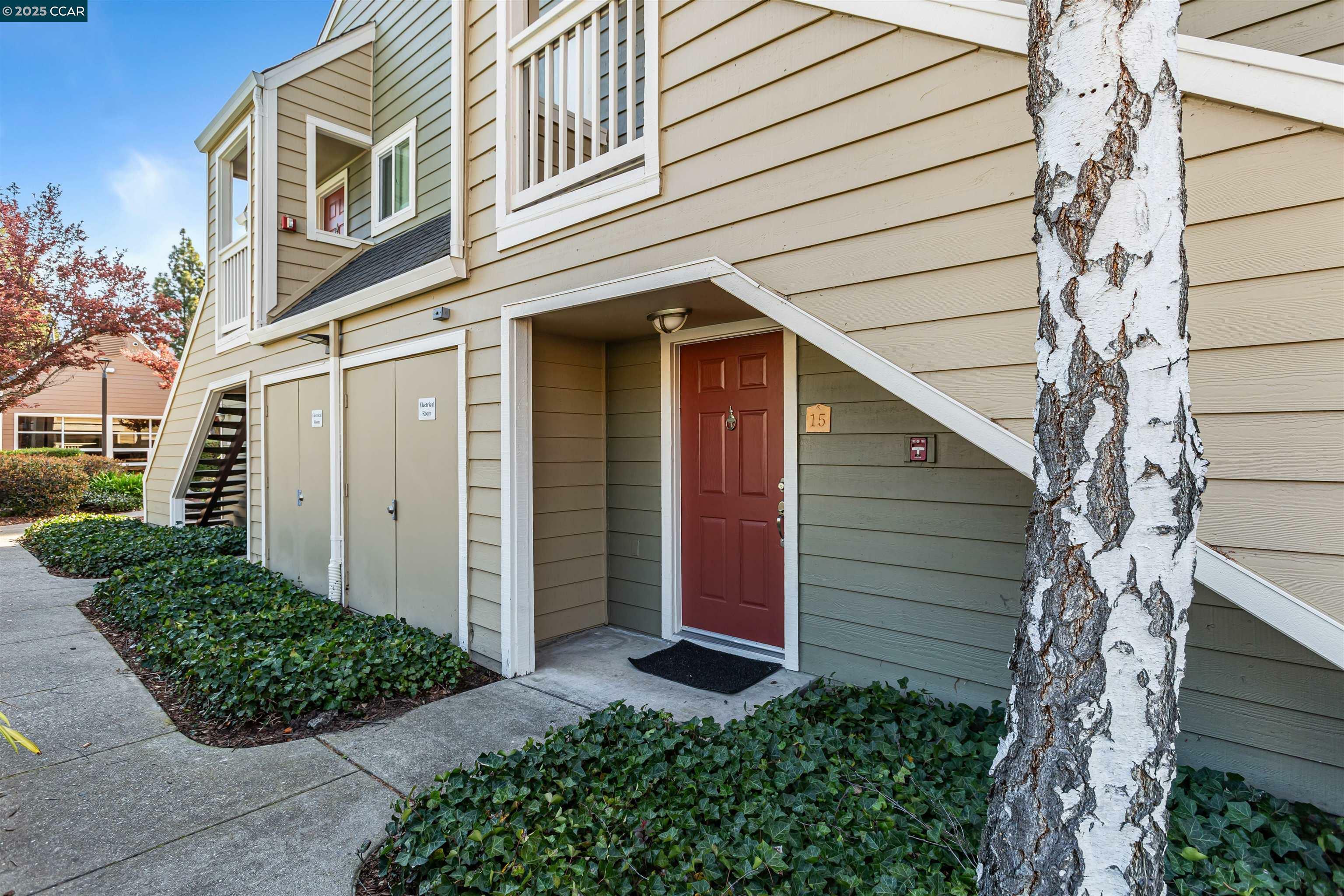 Property Photo: 225 Reflections Dr 15 CA 94583