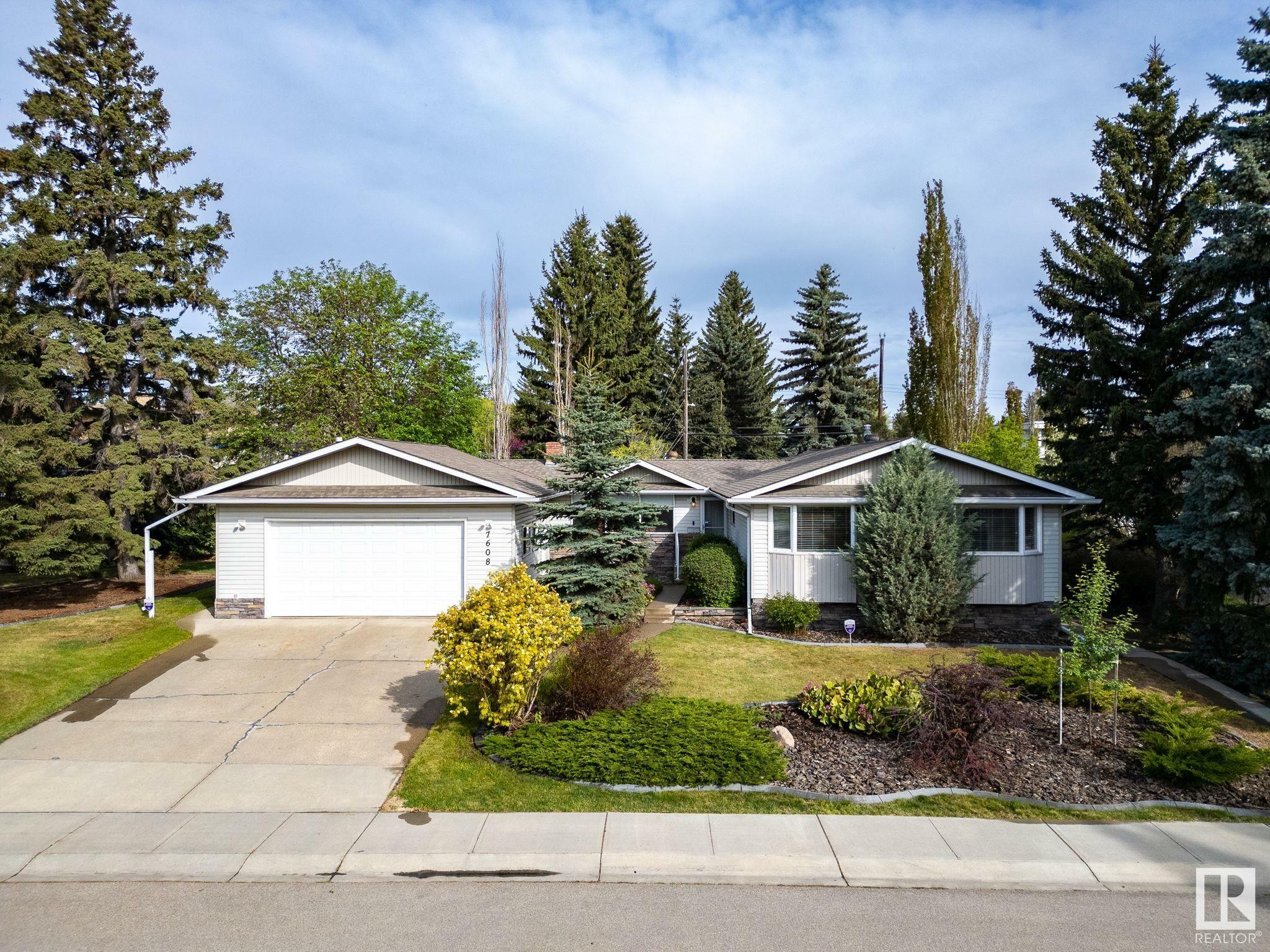 7608 143A Street NW  Edmonton AB T5R 0P9 photo