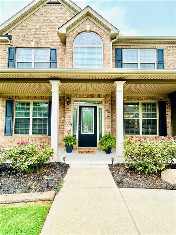 Property Photo: 911 Rainsong Court GA 30517