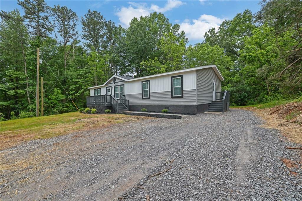 Property Photo: 239 Fairview Road GA 30107